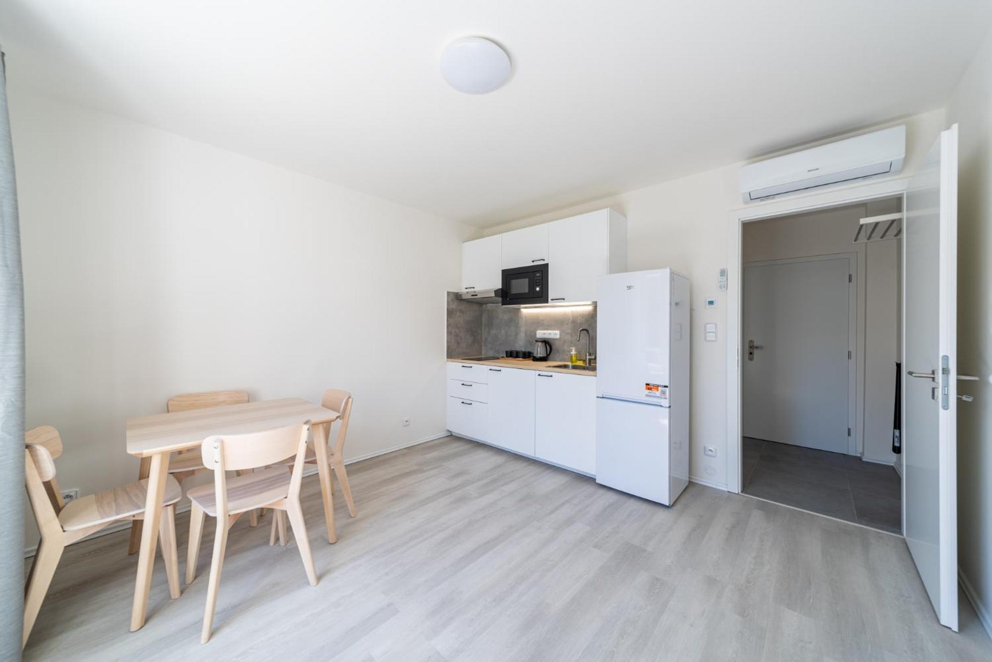 Apartments Borivojova 63 Πράγα Εξωτερικό φωτογραφία