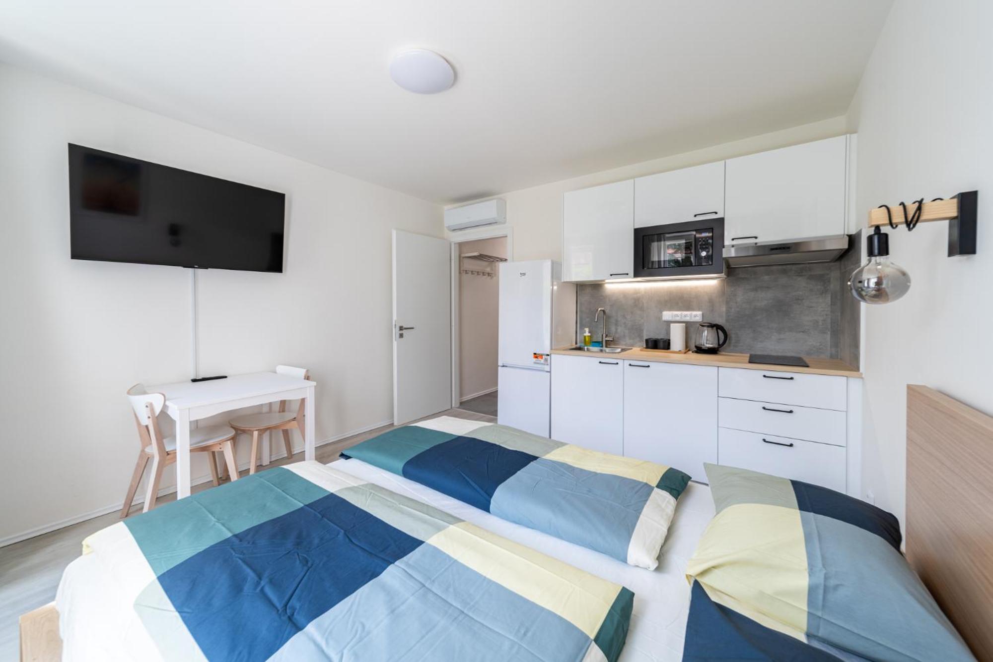 Apartments Borivojova 63 Πράγα Εξωτερικό φωτογραφία